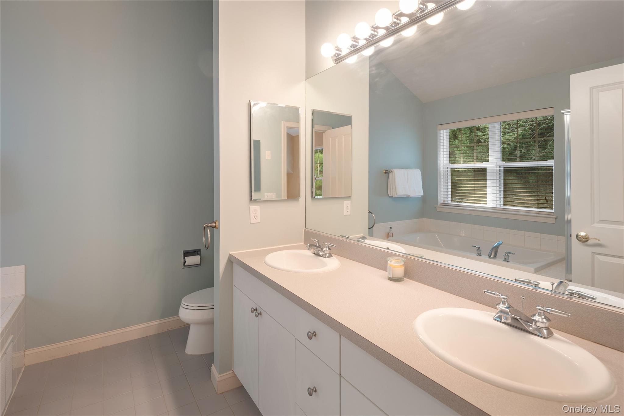 #20 photo, 70 Briarbrook Drive, Briarcliff Manor , NY 10510