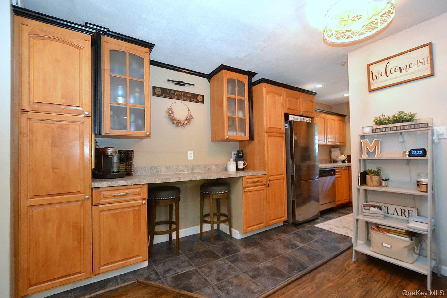 #5 photo, 18 Glen Hollow Drive, サフォーク郡 Holtsville , NY 11742