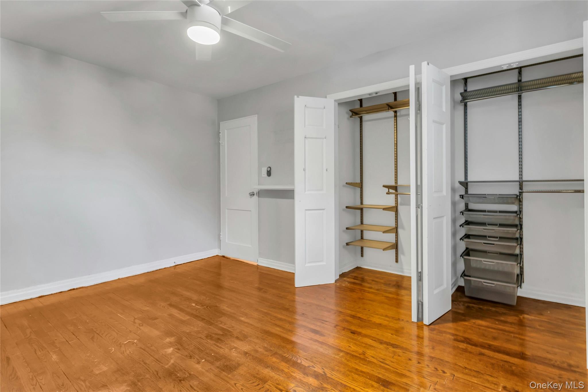 #14 photo, 67-44 224th Street, クイーンズ区 Oakland Gardens , NY 11364