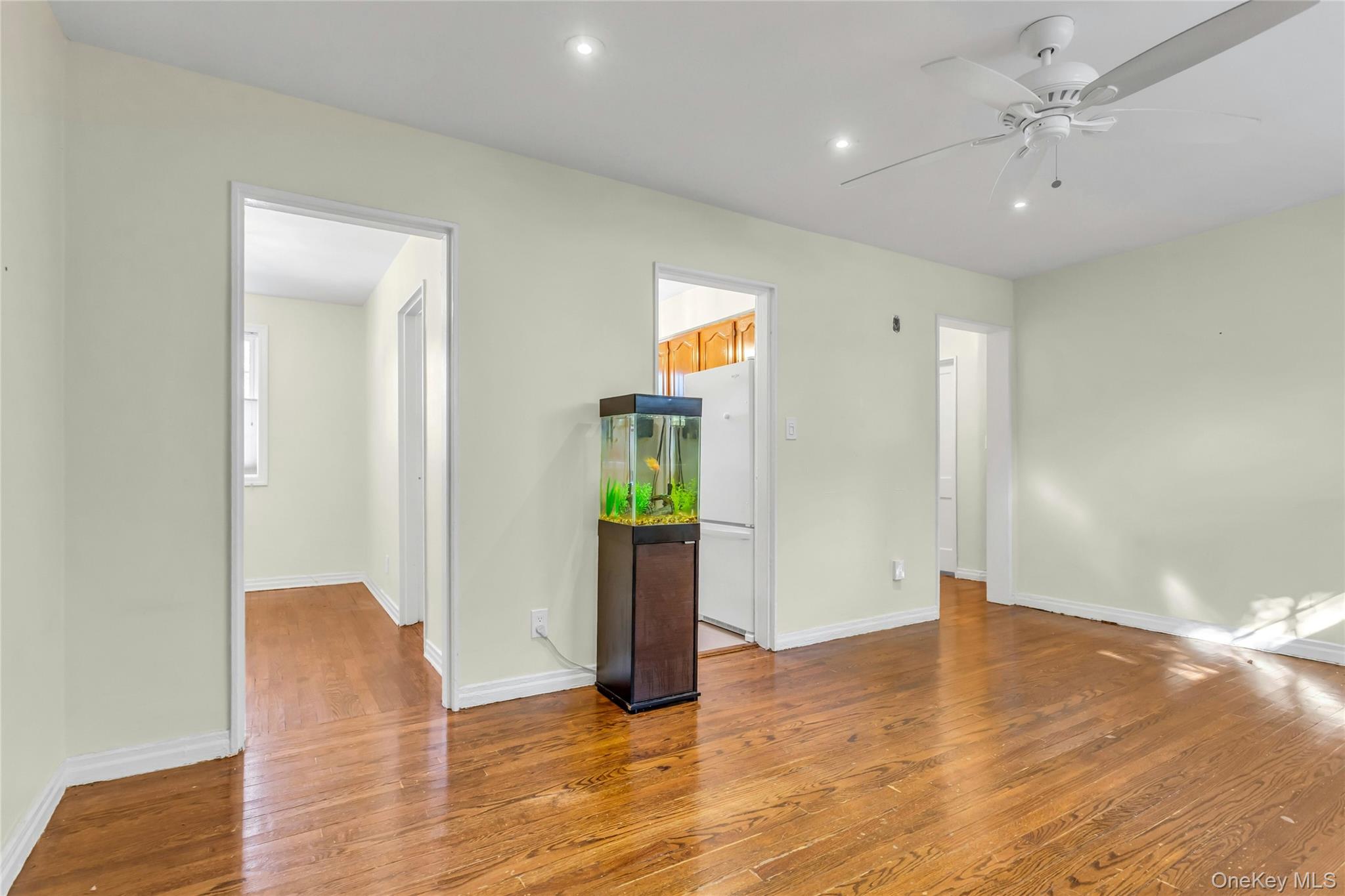 #3 photo, 67-44 224th Street, クイーンズ区 Oakland Gardens , NY 11364