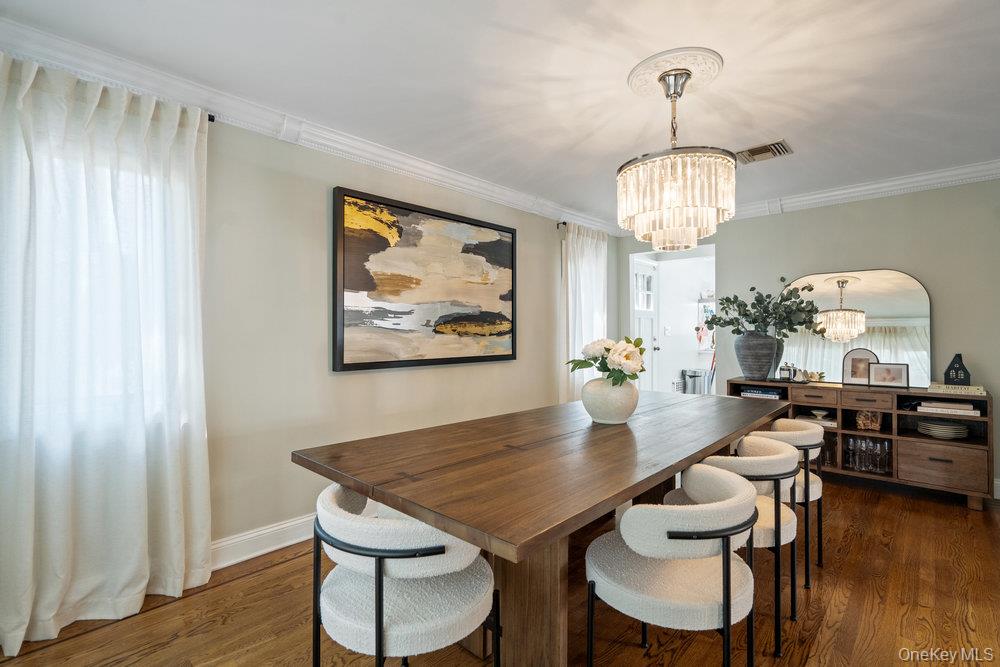 #8 photo, 116 Sperry Boulevard Boulevard, New Hyde Park , NY 11040