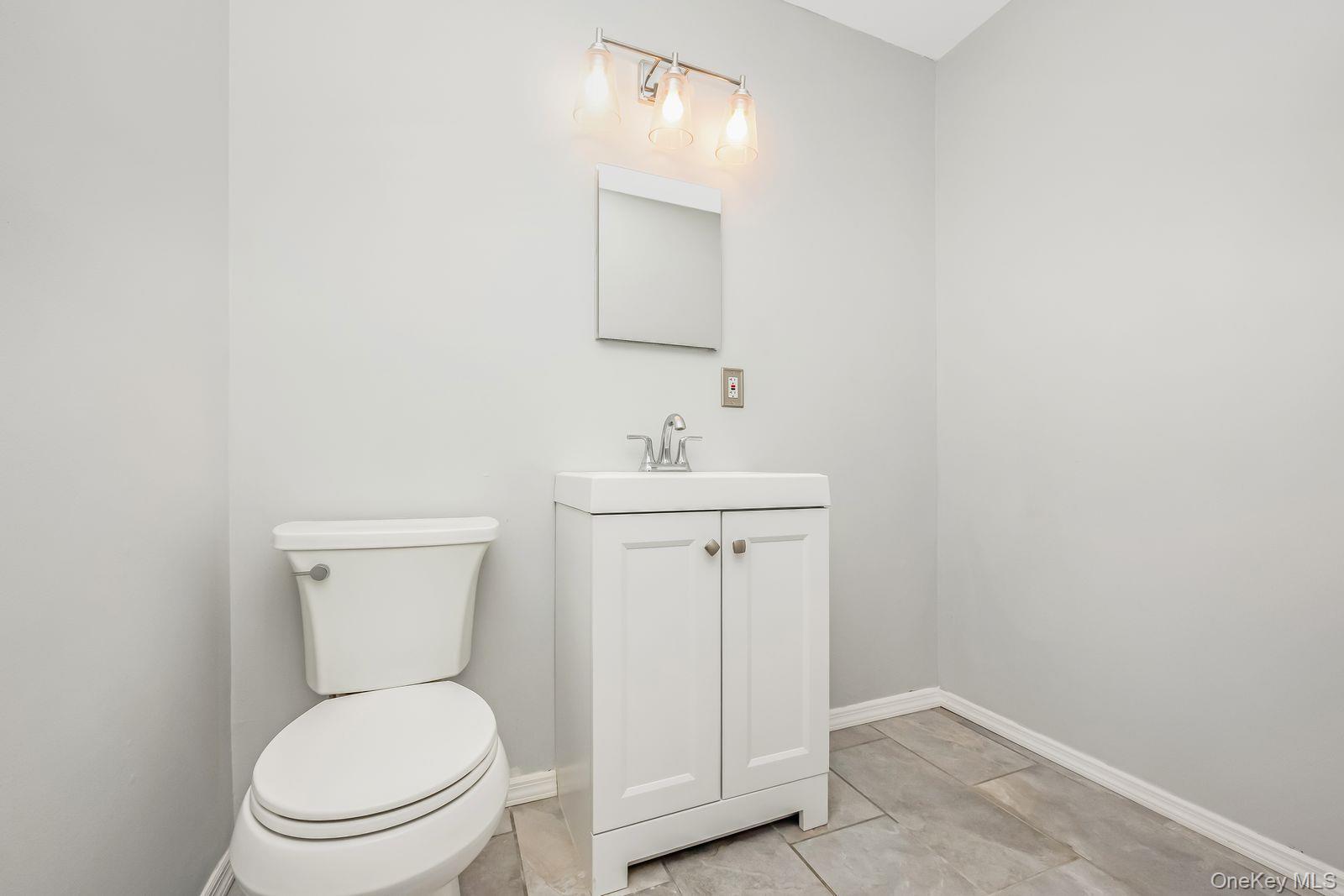 #13 photo, 5 Fairview Circle, サフォーク郡 Middle Island , NY 11953