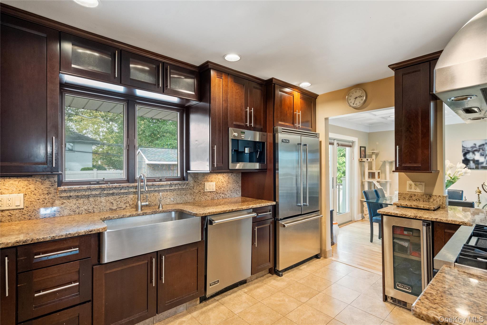 #4 photo, 8 Westminster Road, ナッソー郡 Syosset , NY 11791