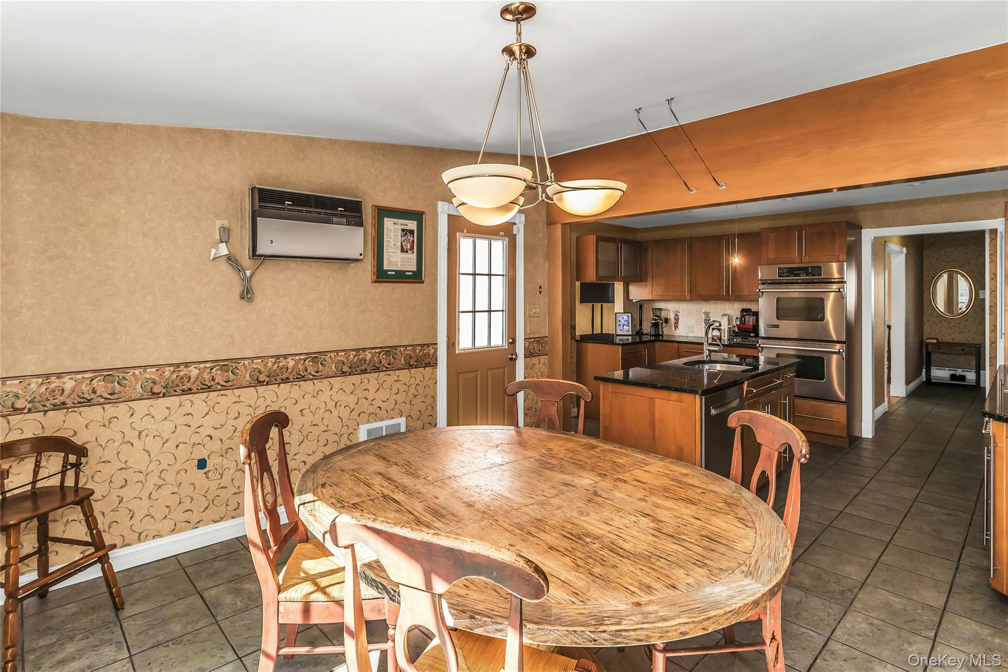 #9 photo, 791 Caryl Street, Franklin Square , NY 11010