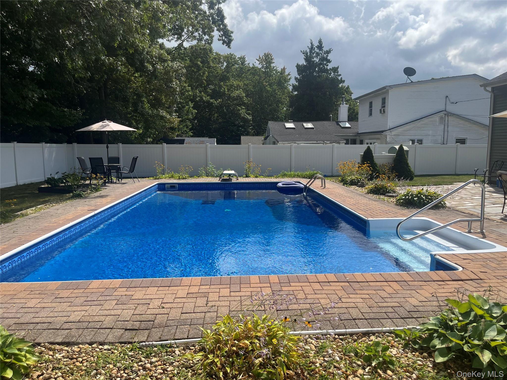 #20 photo, 149 Avenue C, Holbrook , NY 11741