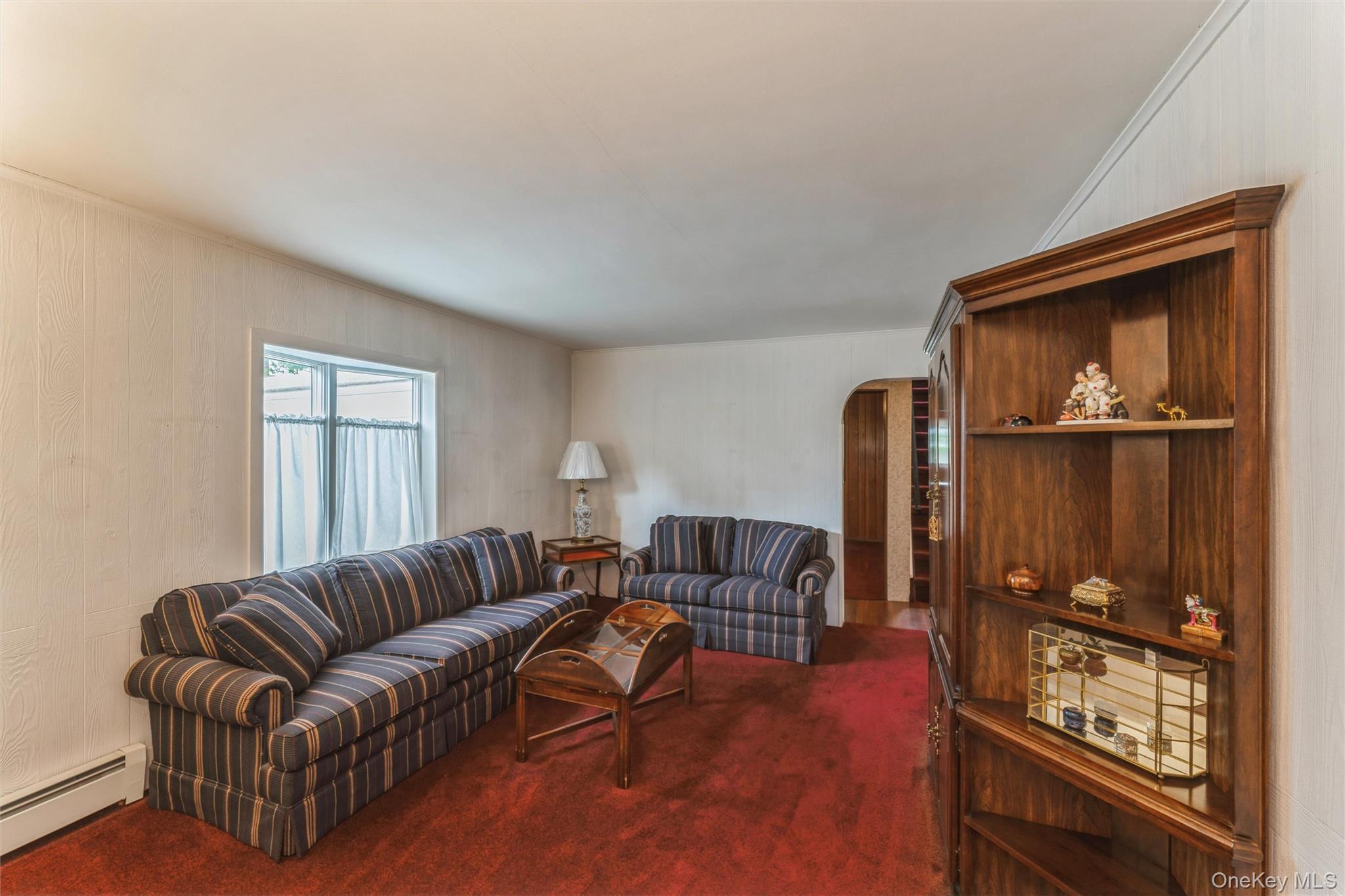 #5 photo, 596 Foch Boulevard, Williston Park , NY 11596