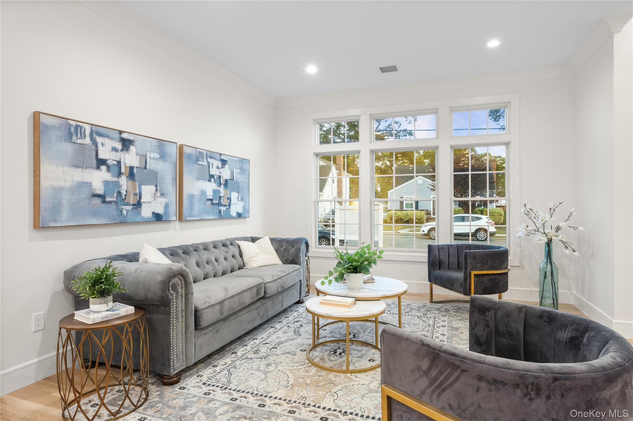 #4 photo, 3637 John Street, ナッソー郡 Wantagh , NY 11793