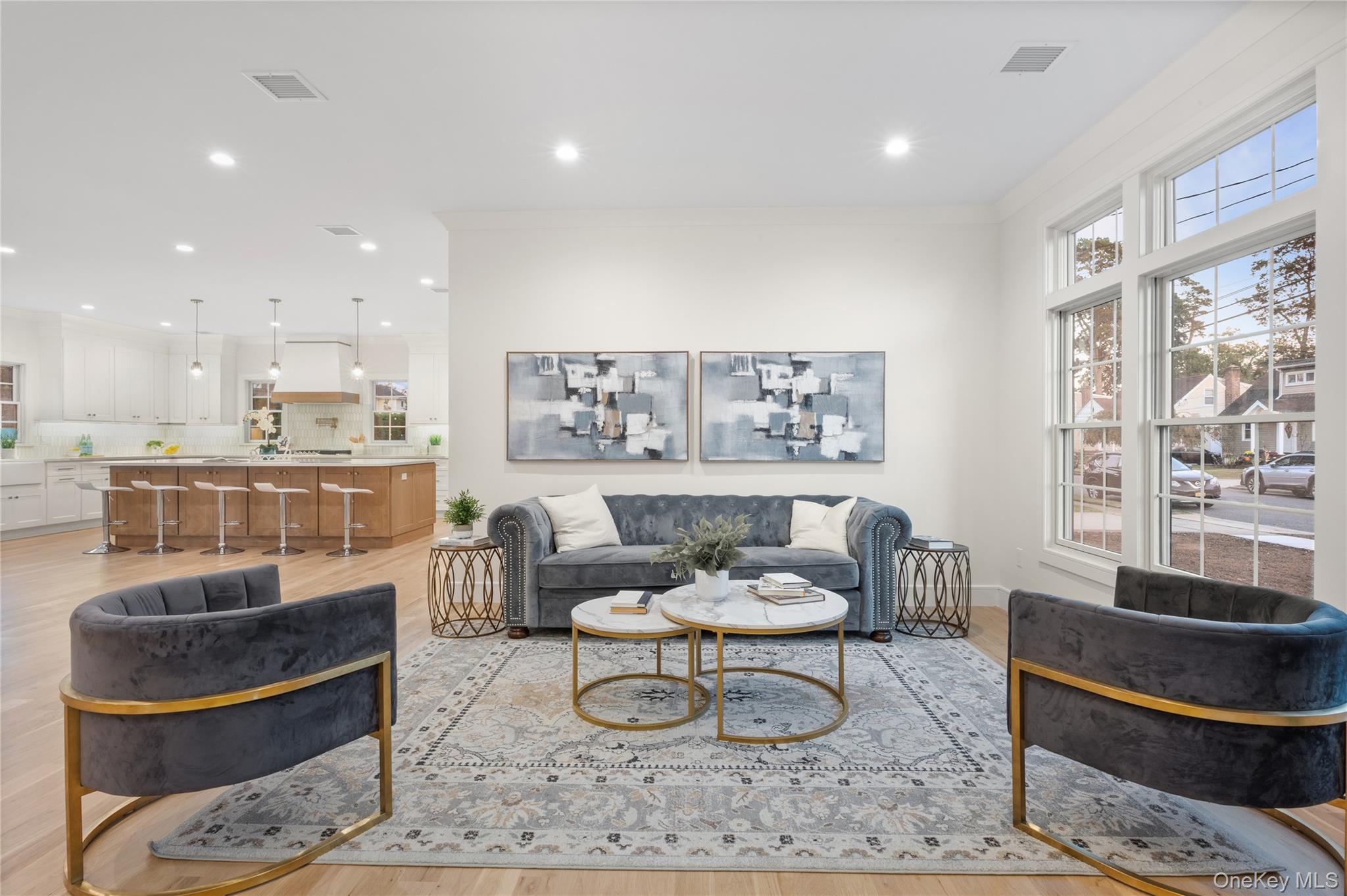 #5 photo, 3637 John Street, ナッソー郡 Wantagh , NY 11793