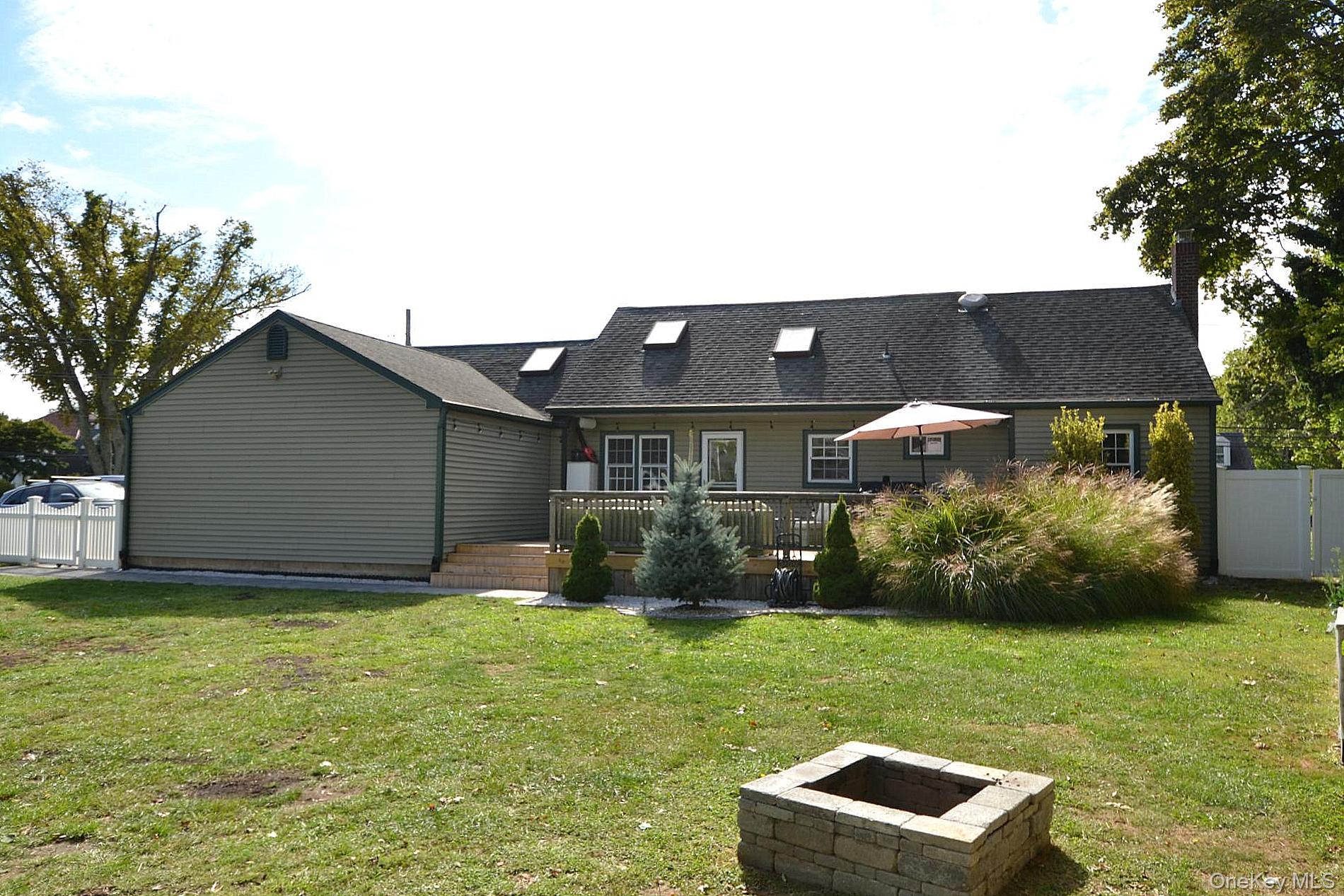 #18 photo, 339 S Ocean Avenue, サフォーク郡 Patchogue , NY 11772