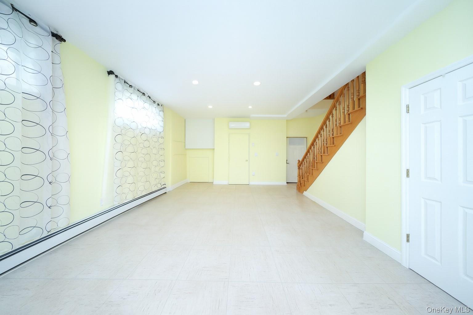 #14 photo, 1323 Avenue X, ブルックリン区 Brooklyn , NY 11235