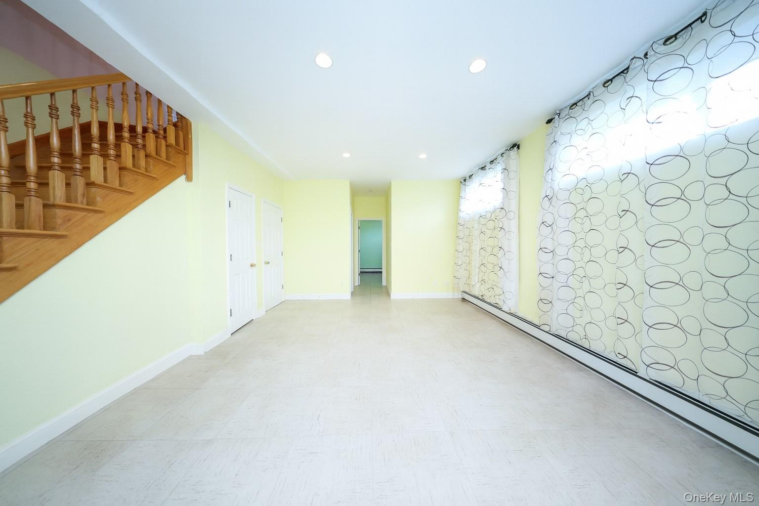 #16 photo, 1323 Avenue X, ブルックリン区 Brooklyn , NY 11235