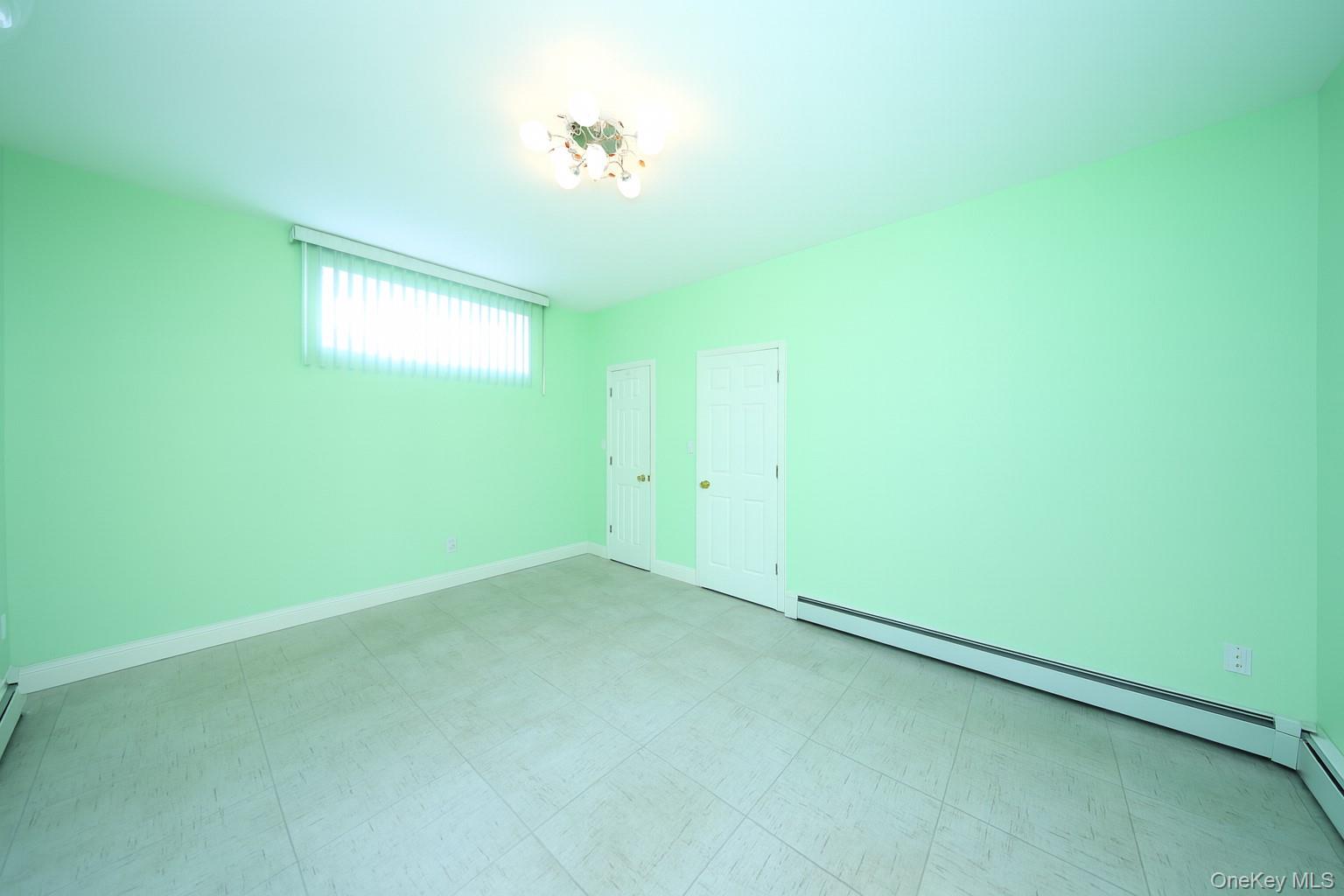 #18 photo, 1323 Avenue X, ブルックリン区 Brooklyn , NY 11235