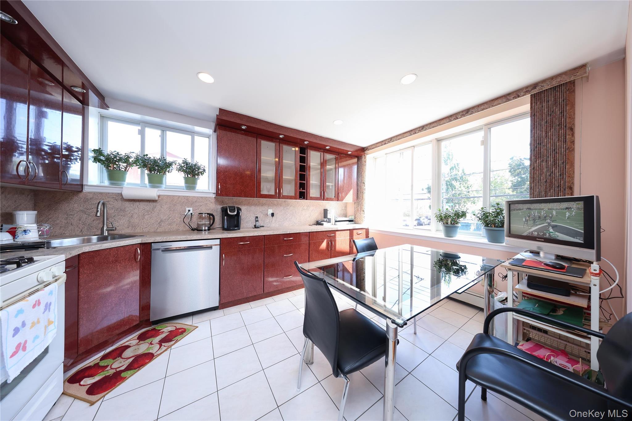 #5 photo, 1323 Avenue X, ブルックリン区 Brooklyn , NY 11235