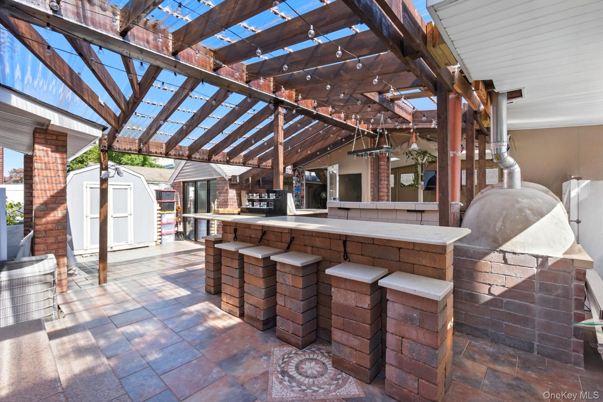 #20 photo, 104 N 7th Street, New Hyde Park , NY 11040