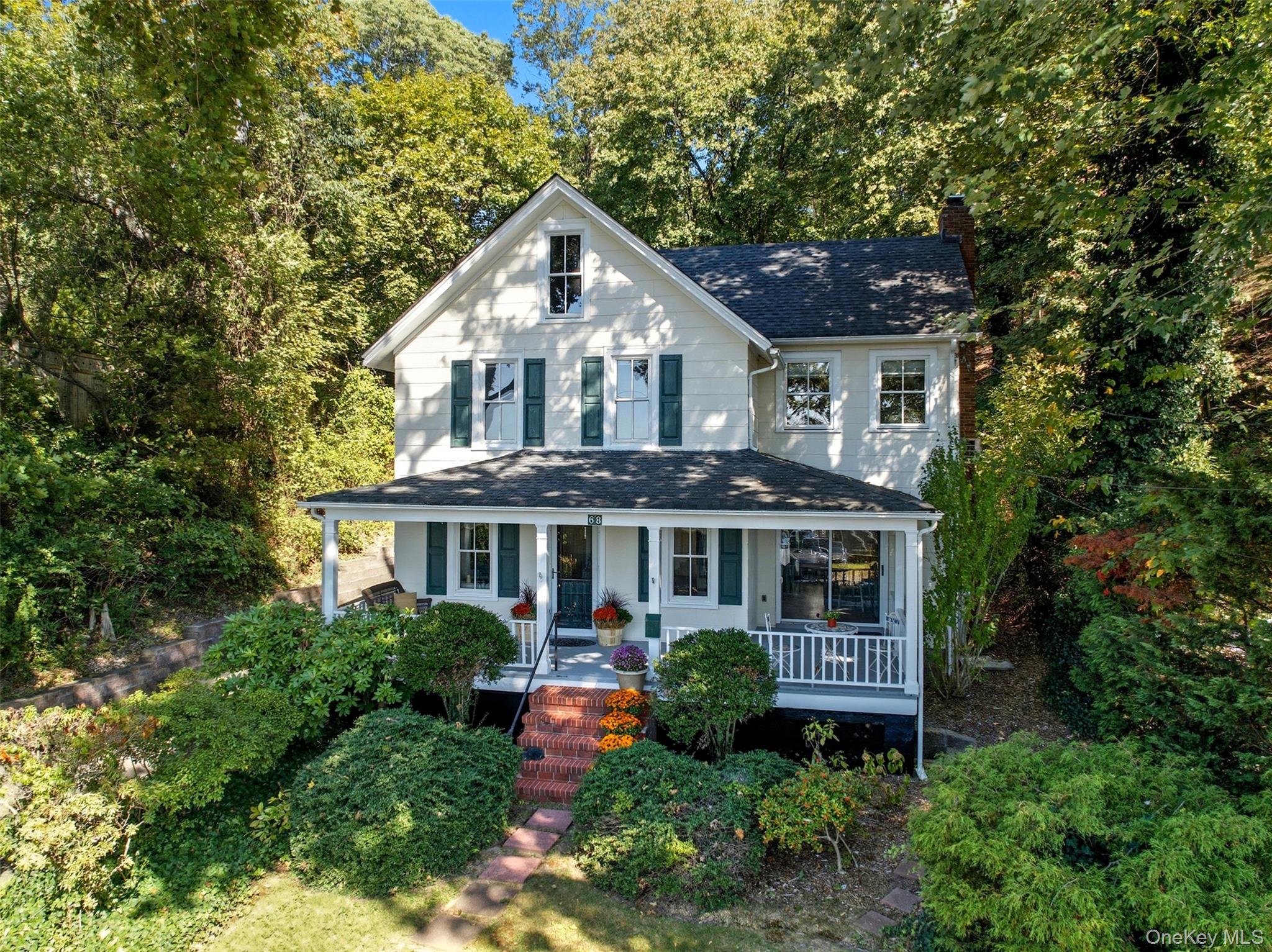 #2 photo, 68 East Shore Road, Huntington , NY 11743