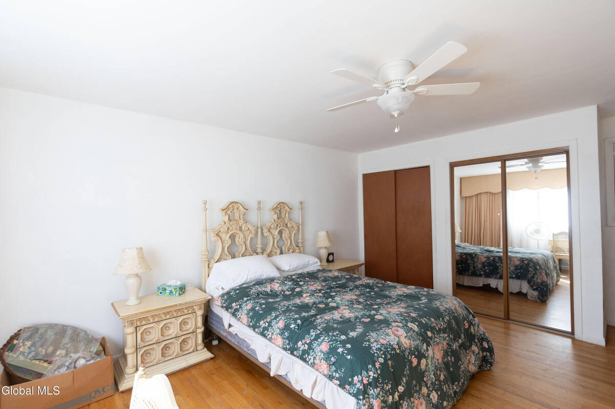 #12 photo, 8 Sawyer Place, Albany , NY 12208