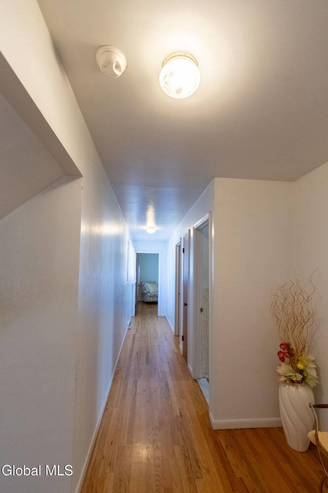 #13 photo, 8 Sawyer Place, Albany , NY 12208