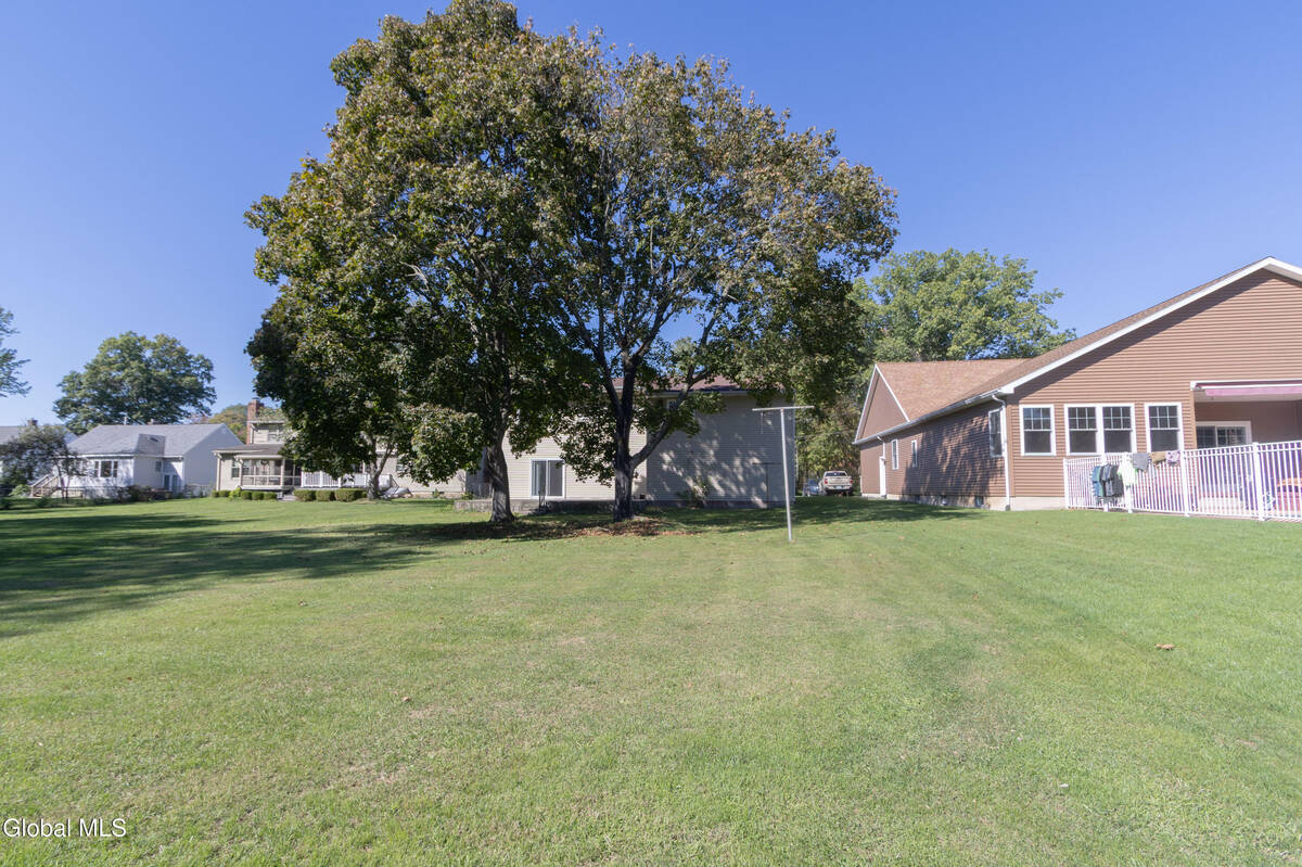 #20 photo, 8 Sawyer Place, Albany , NY 12208