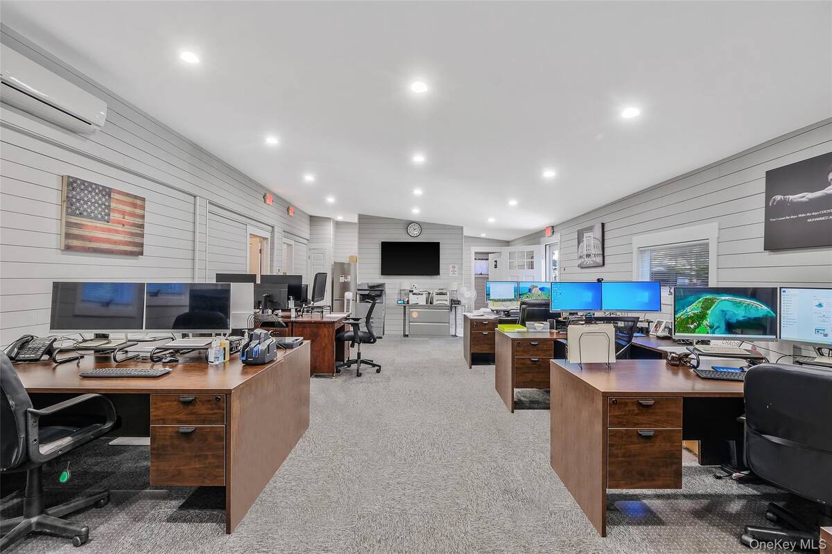 #27 photo, Third E Ldl Street, サフォーク郡 Patchogue , NY 11772