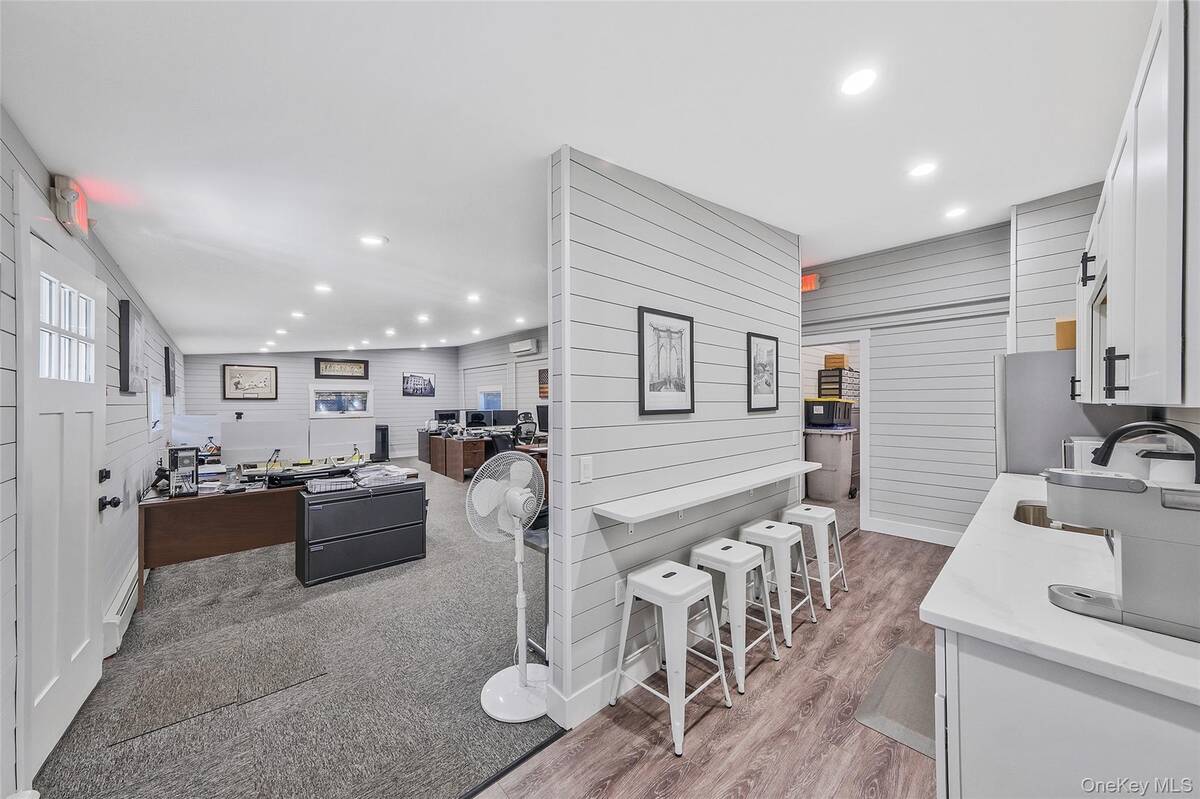 #31 photo, Third E Ldl Street, サフォーク郡 Patchogue , NY 11772