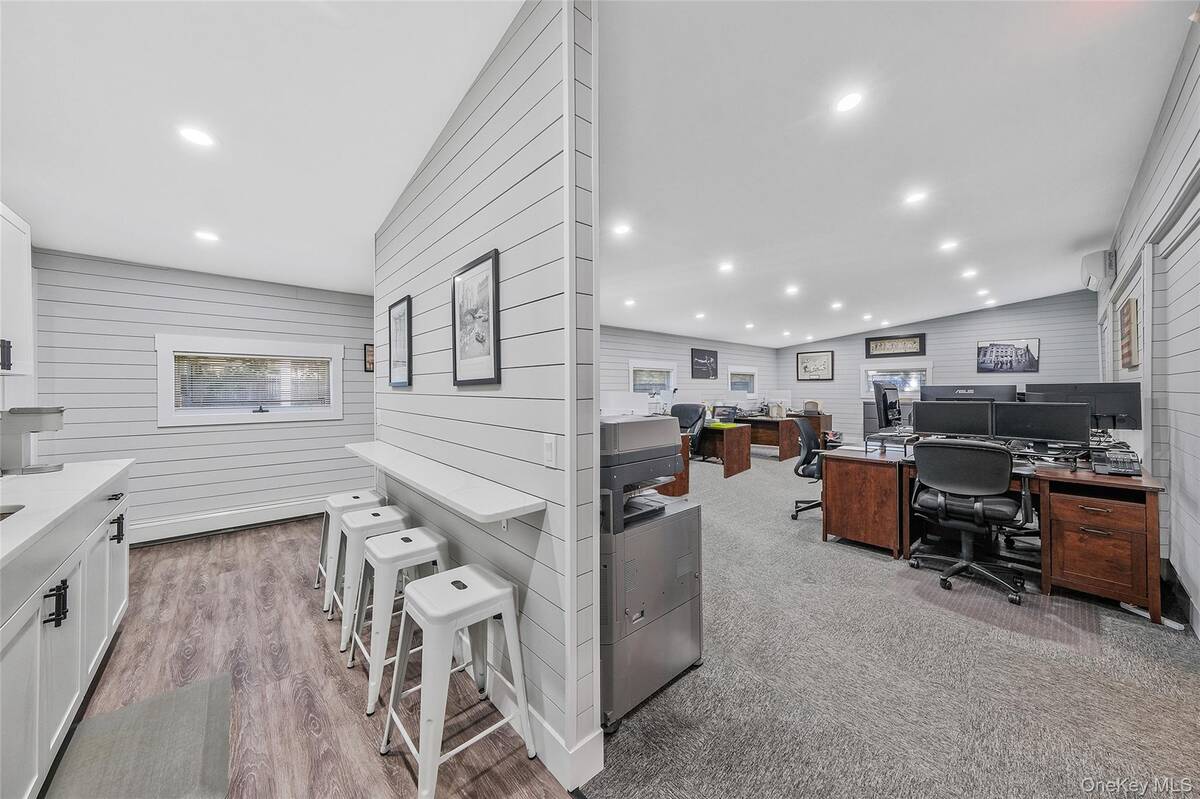 #33 photo, Third E Ldl Street, サフォーク郡 Patchogue , NY 11772