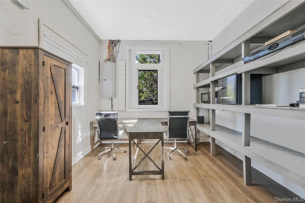 #39 photo, Third E Ldl Street, サフォーク郡 Patchogue , NY 11772