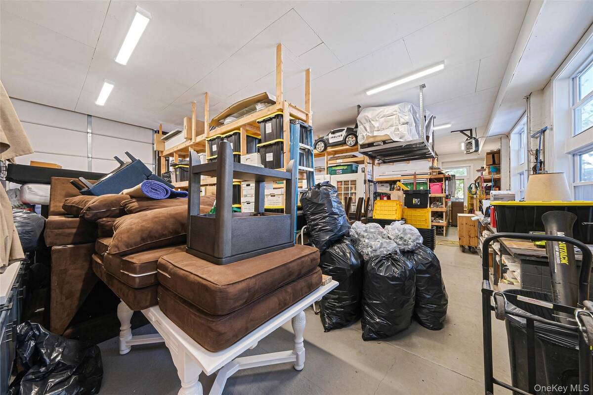 #42 photo, Third E Ldl Street, サフォーク郡 Patchogue , NY 11772