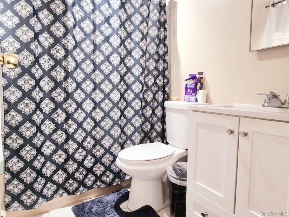 #14 photo, 40 Pauls Path, Coram , NY 11727