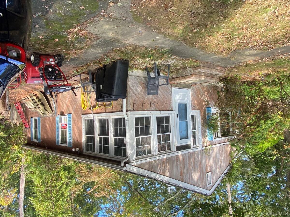 #2 photo, 234 Lakeside Trail, サフォーク郡 Ridge , NY 11961