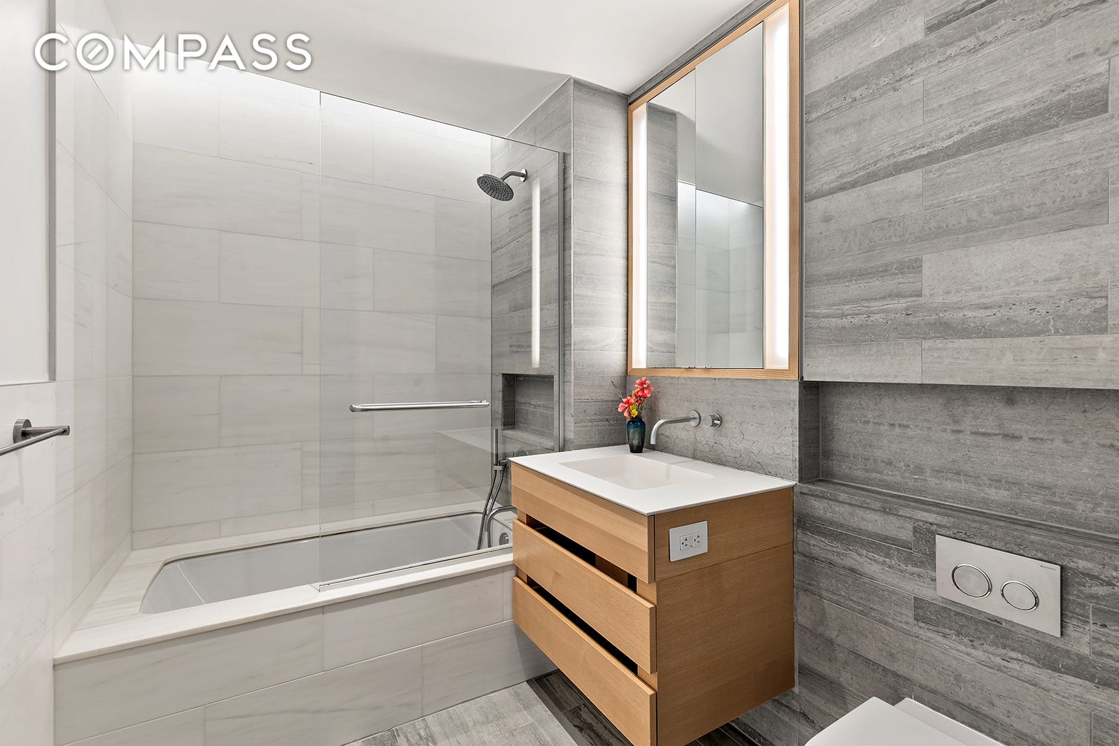 #4 photo, 150 Rivington Street, Lower East Side , NY 10002