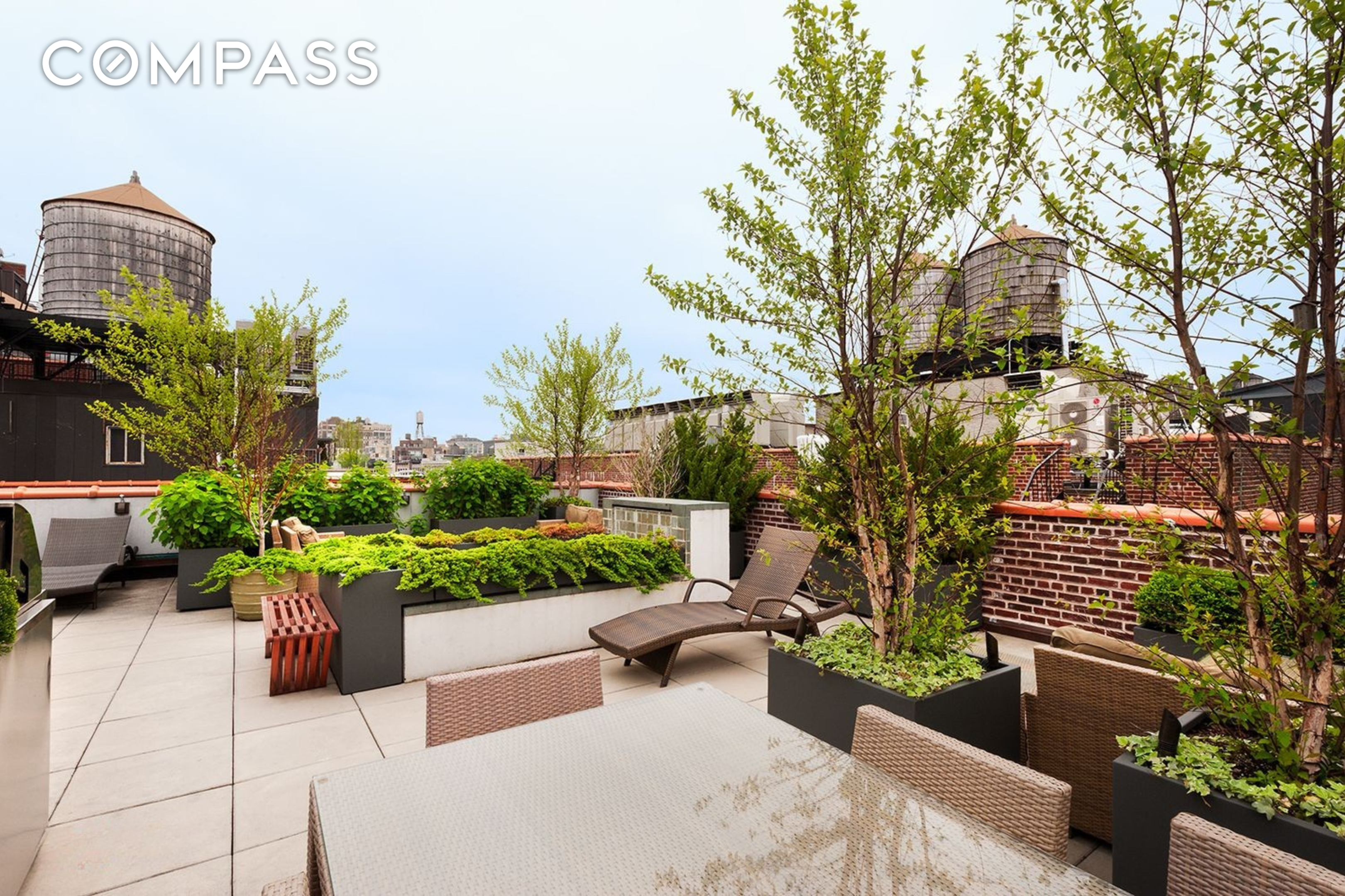 #9 photo, 140 W 22nd Street, Chelsea , NY 10011