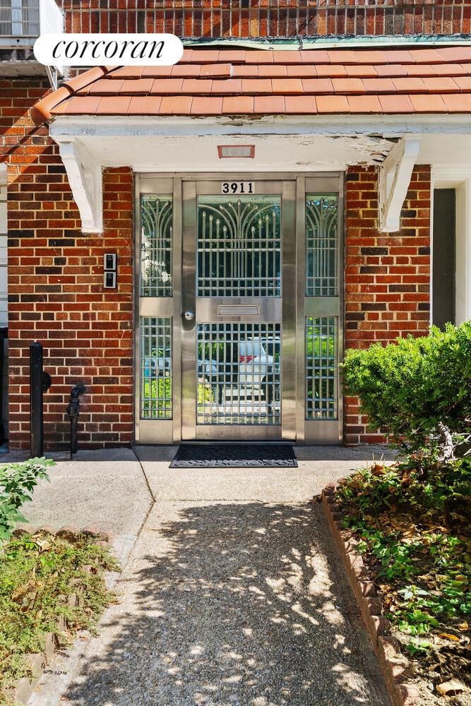 #11 photo, 39-11 50TH Street, Sunnyside , NY 11377