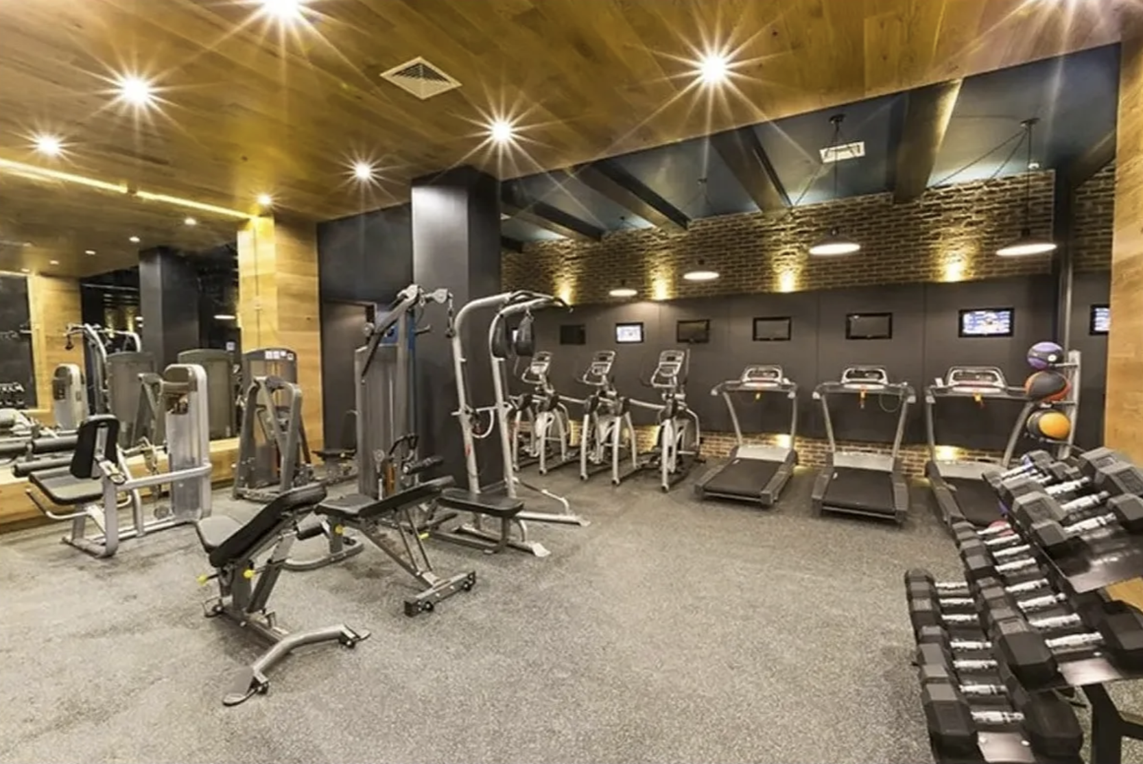 #13 photo, 146 S 4th Street, ブルックリン区 Williamsburg , NY 11211