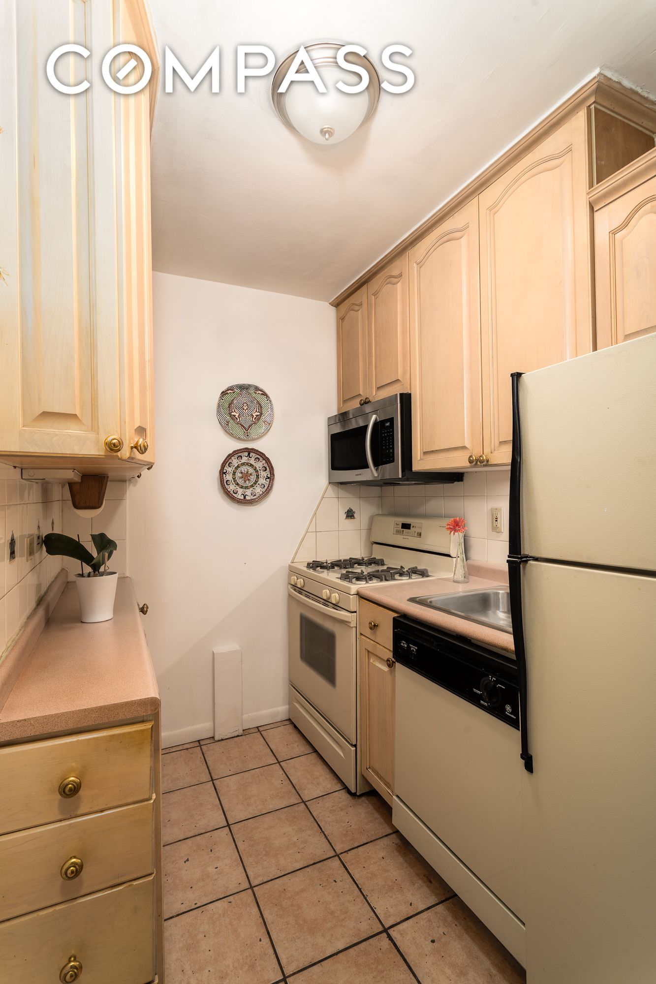 #9 photo, 357 E 57th Street, マンハッタン Sutton Place , NY 10022