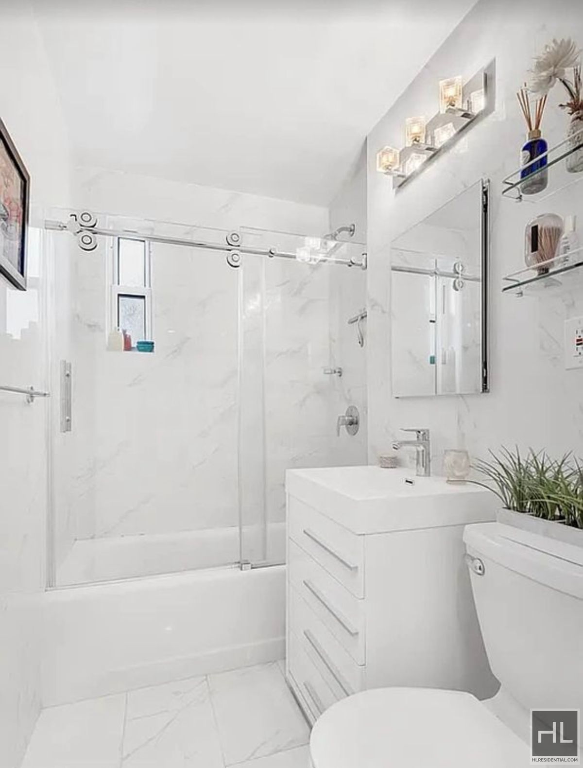 #7 photo, 160 E 27th Street, Murray Hill , NY 10016