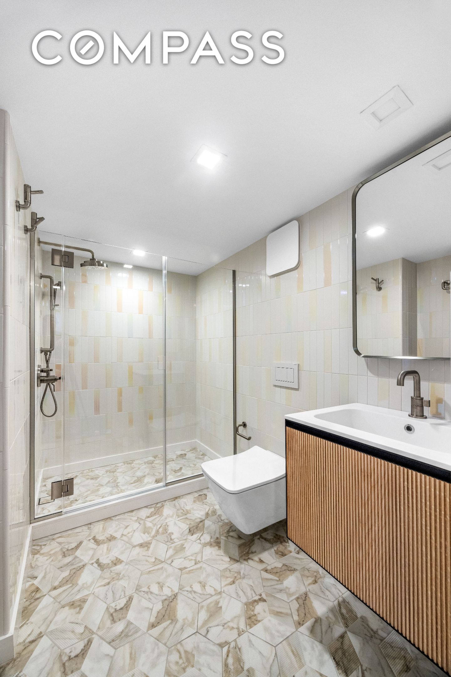 #13 photo, New York City, マンハッタン Battery Park City , NY 10280