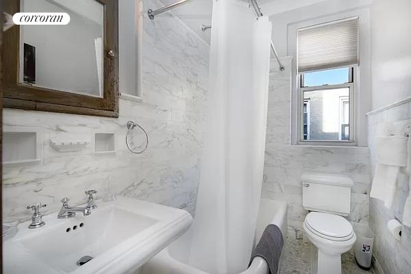 #9 photo, 41 EASTERN Parkway, ブルックリン区 Prospect Heights , NY 11238