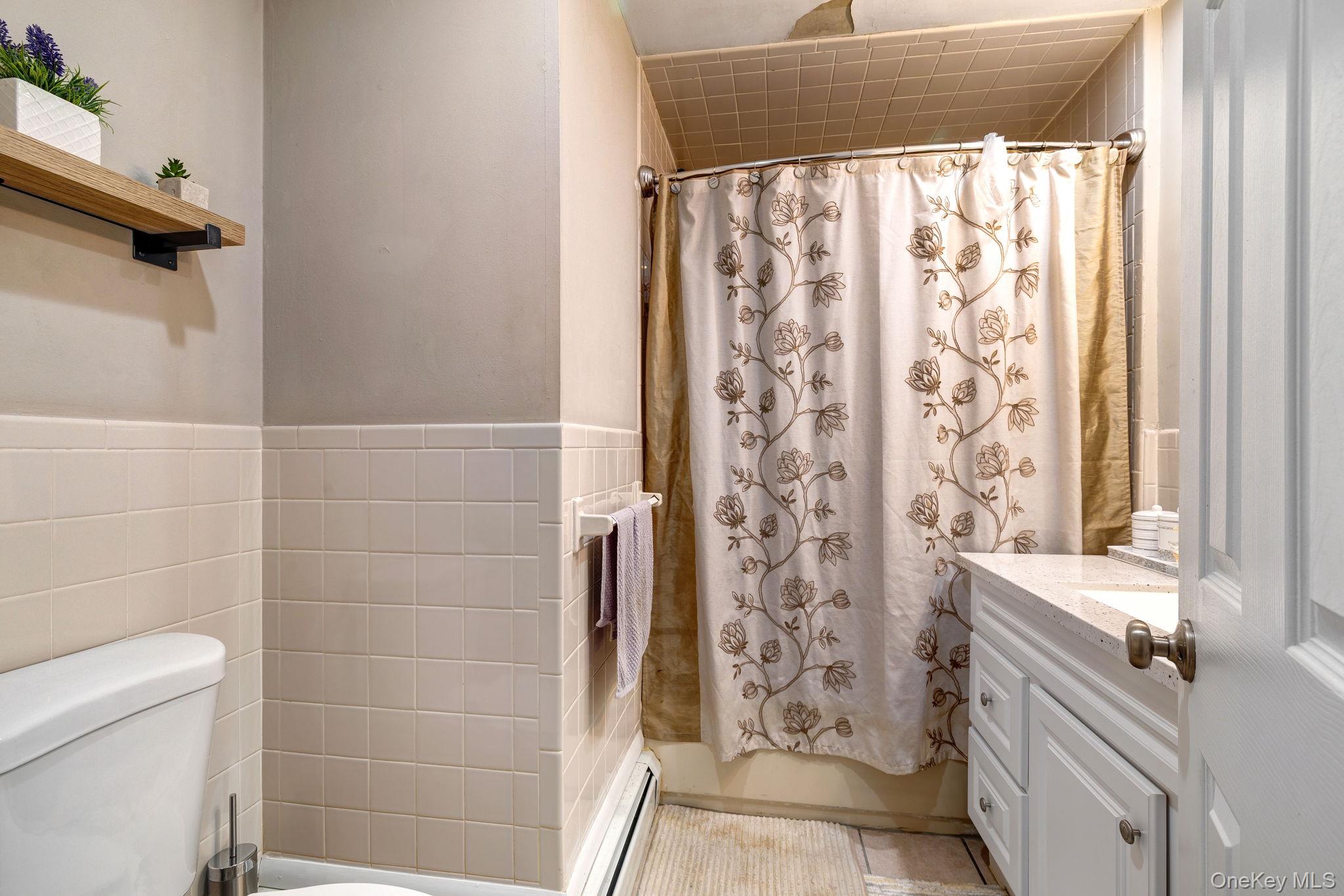 #19 photo, 6 Farmstead Road, New Windsor , NY 12553