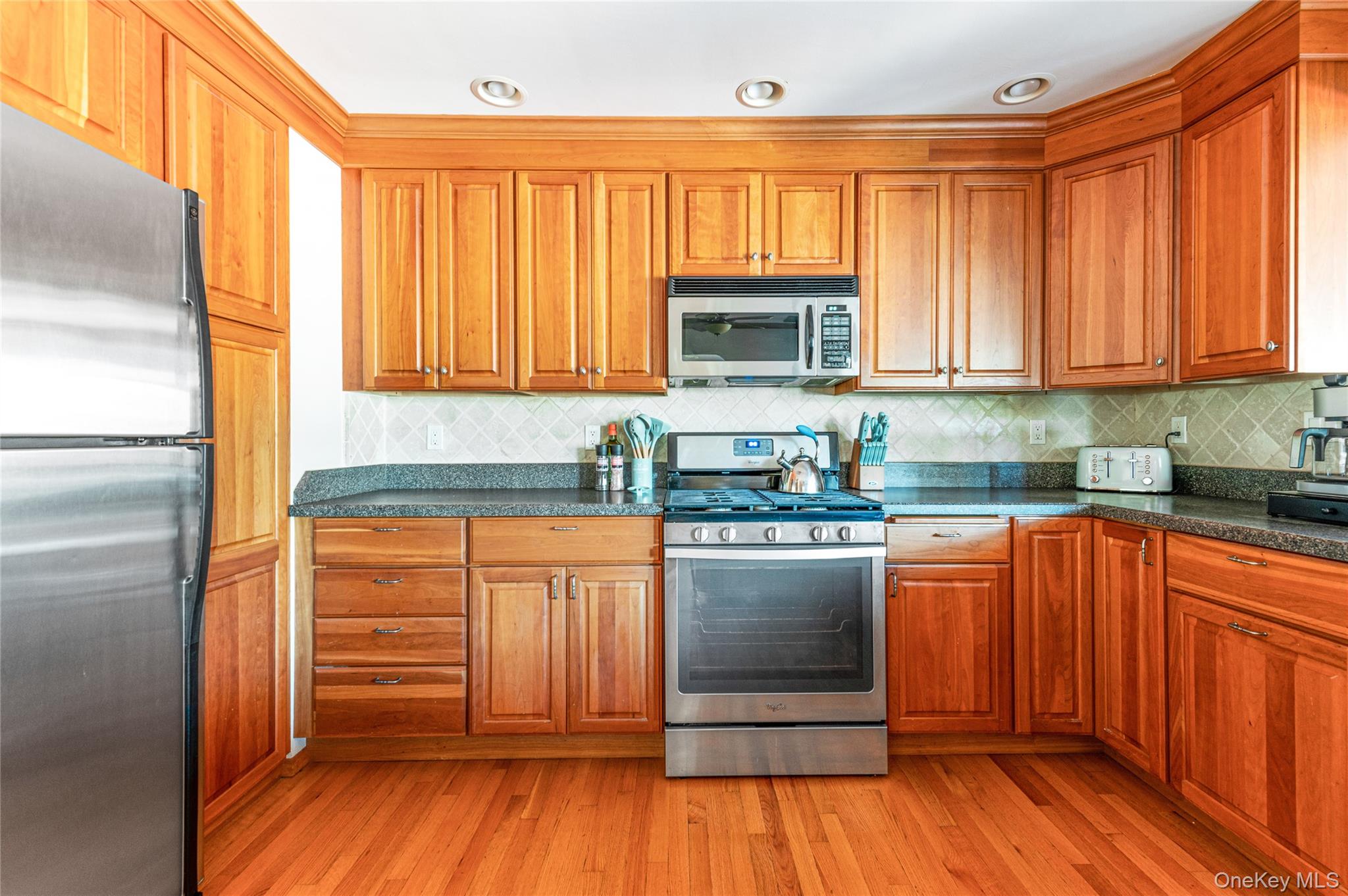 #10 photo, 671 Noxon Road, Poughkeepsie , NY 12603