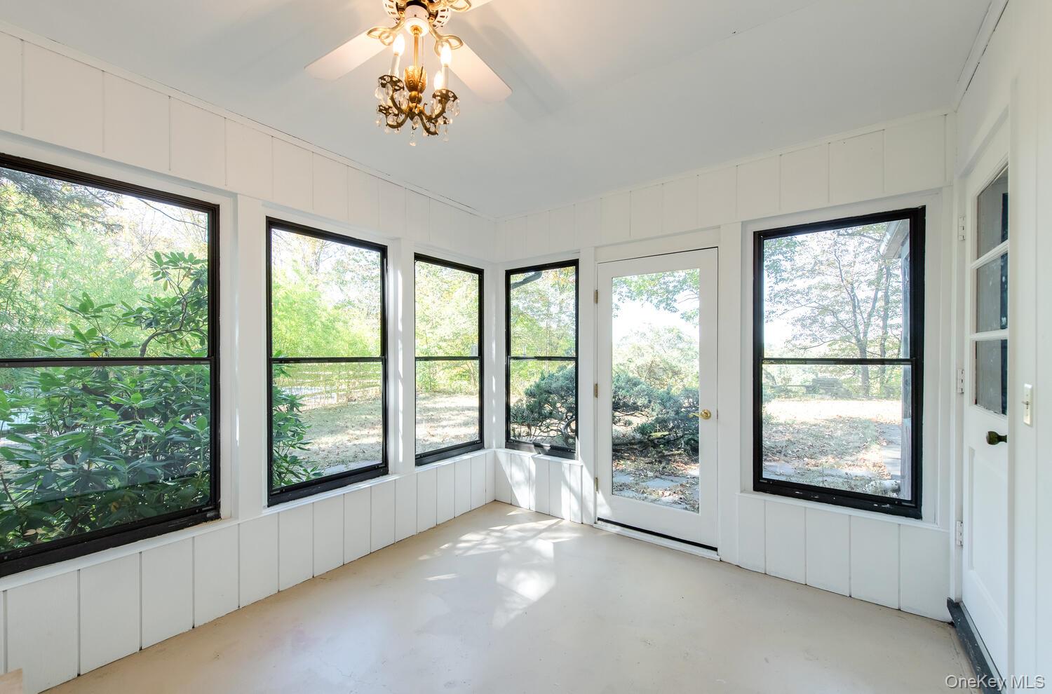 #12 photo, 19 Ridgeview Road, Poughkeepsie , NY 12603