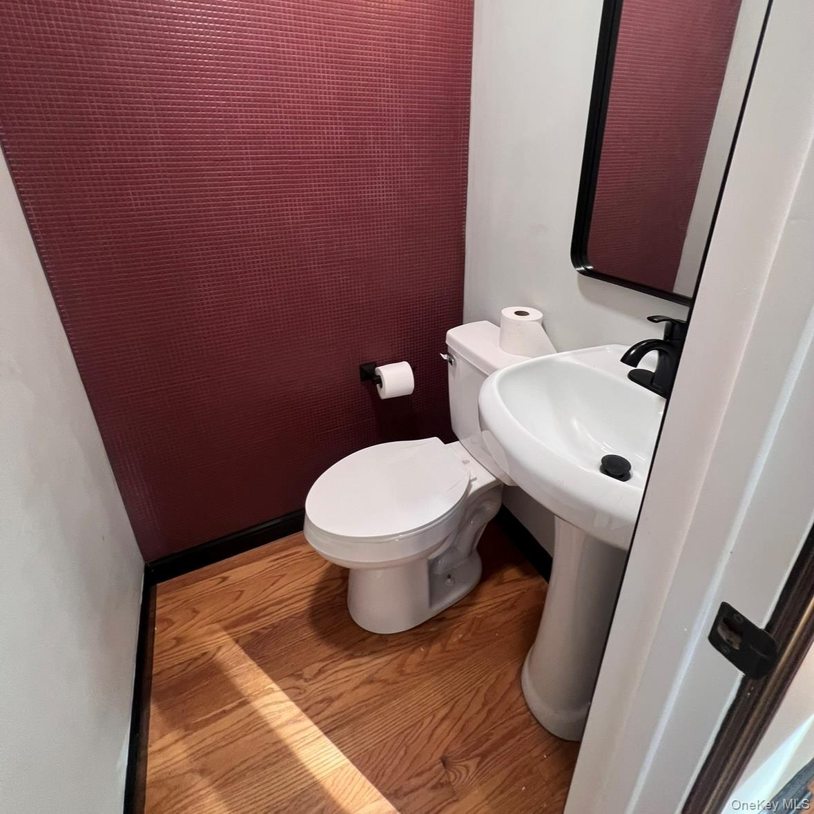 #12 photo, 39 Grand Street, Marlboro , NY 12542