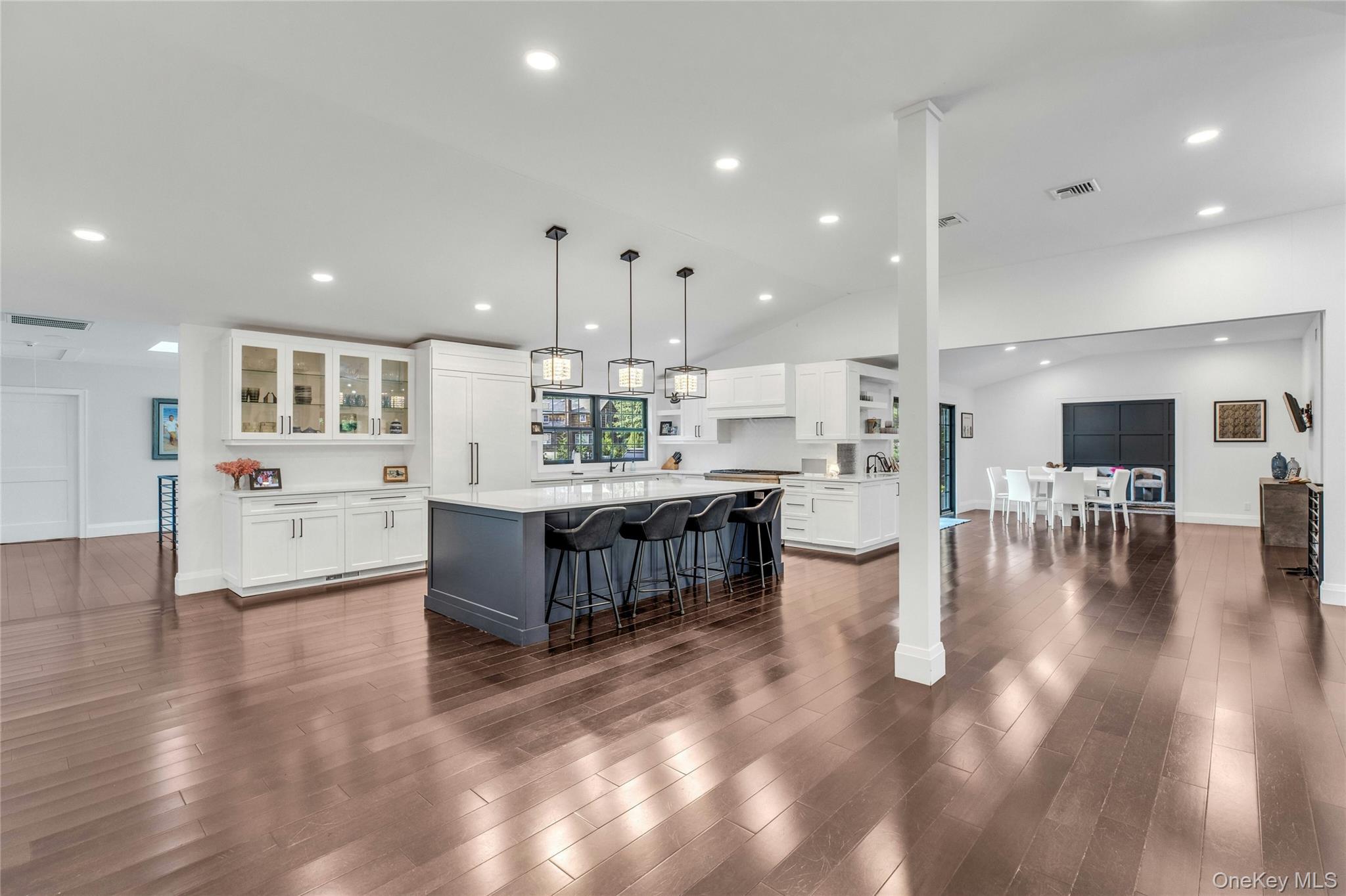 #11 photo, 4 Treeview Drive, サフォーク郡 Melville , NY 11747