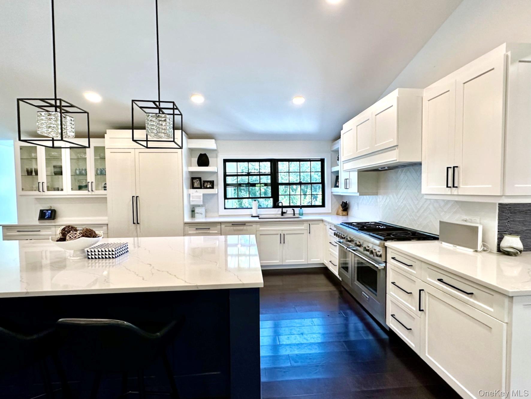 #12 photo, 4 Treeview Drive, サフォーク郡 Melville , NY 11747