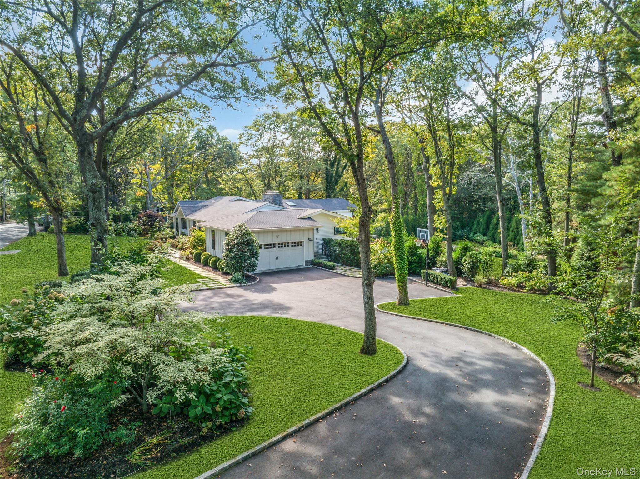 #4 photo, 4 Treeview Drive, サフォーク郡 Melville , NY 11747