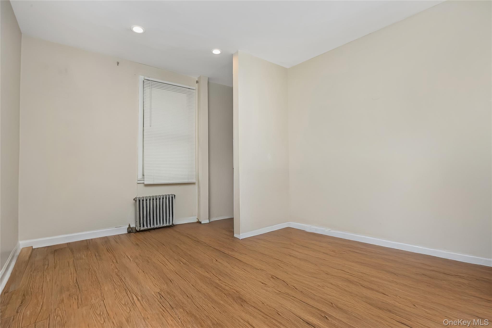 #17 photo, 1521 124th Street, クイーンズ区 College Point , NY 11356