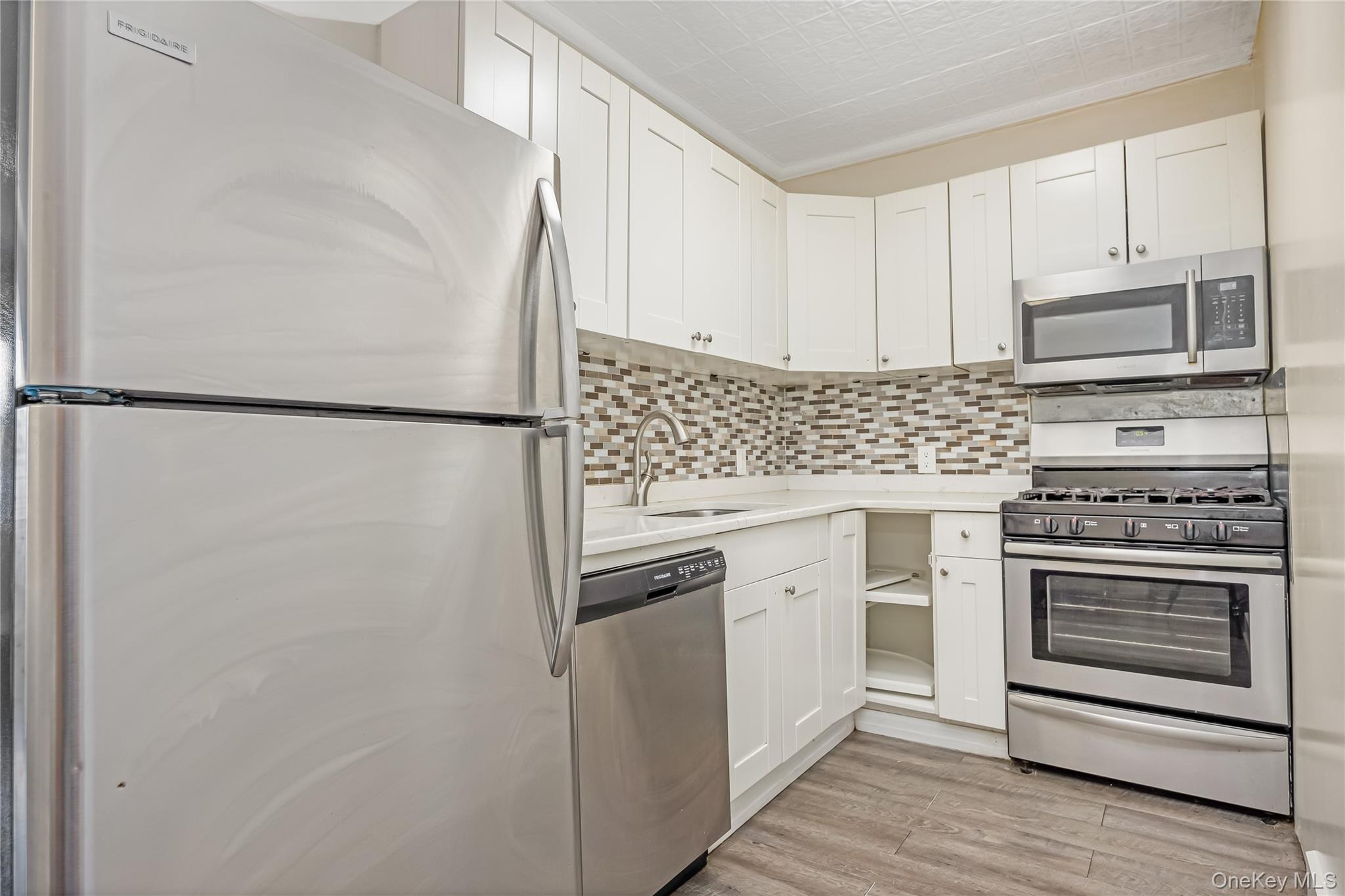 #8 photo, 1521 124th Street, クイーンズ区 College Point , NY 11356