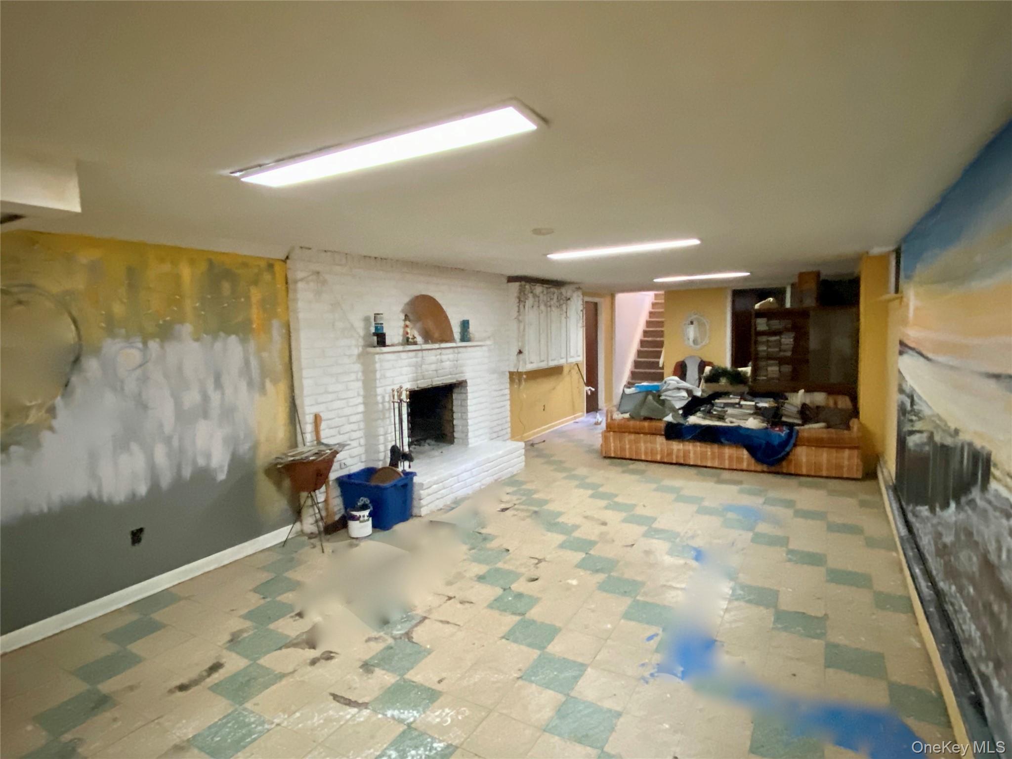 #20 photo, 65 Oak Avenue, Huntington Station , NY 11746