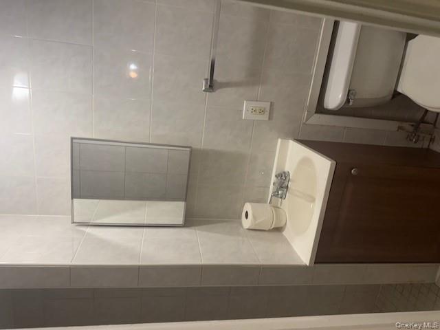 #11 photo, 4211 108th Street, クイーンズ区 Corona , NY 11368