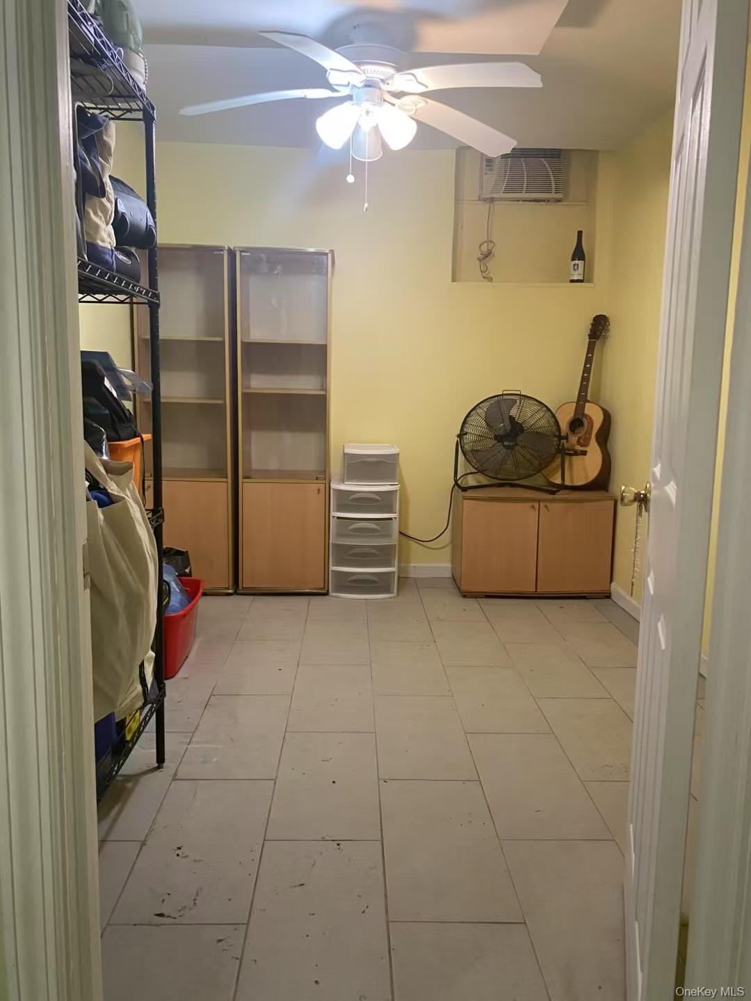 #2 photo, 4211 108th Street, クイーンズ区 Corona , NY 11368