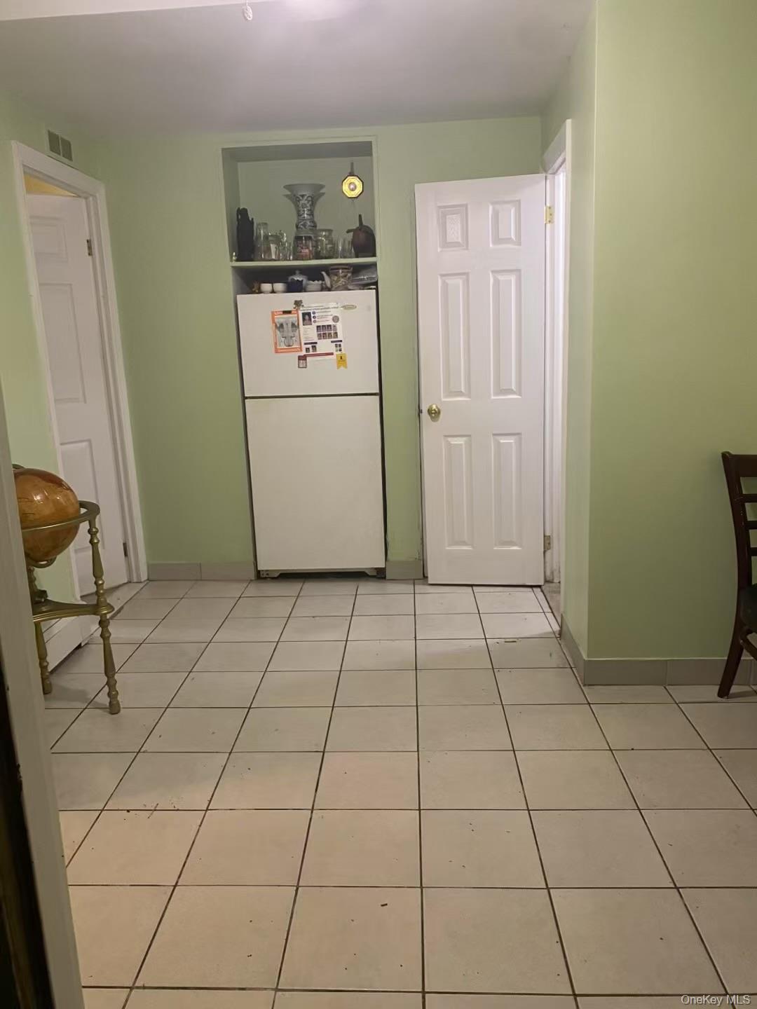 #4 photo, 4211 108th Street, クイーンズ区 Corona , NY 11368